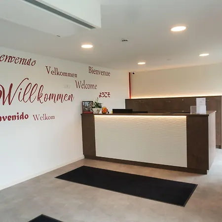 Haas-hotel Am Turm فندق