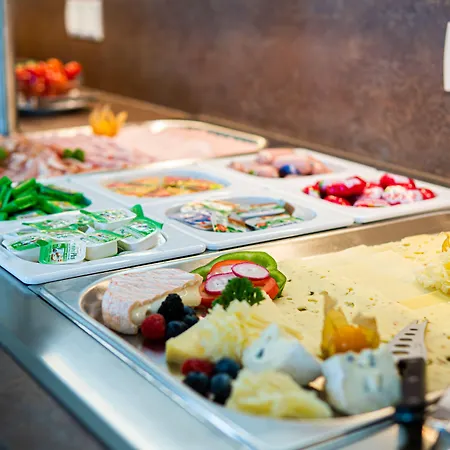 Haas-hotel Am Turm فندق 3*