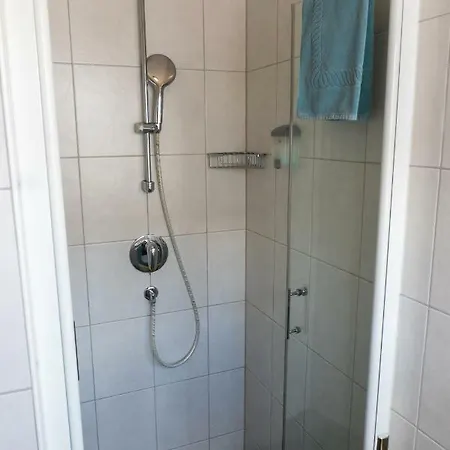 Haas-hotel Am Turm 호텔 로뜨바일