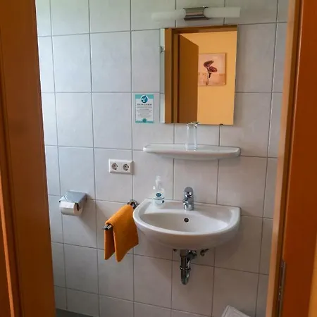 فندق Haas-hotel Am Turm 3*