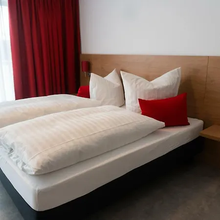 Haas-hotel Am Turm 3*